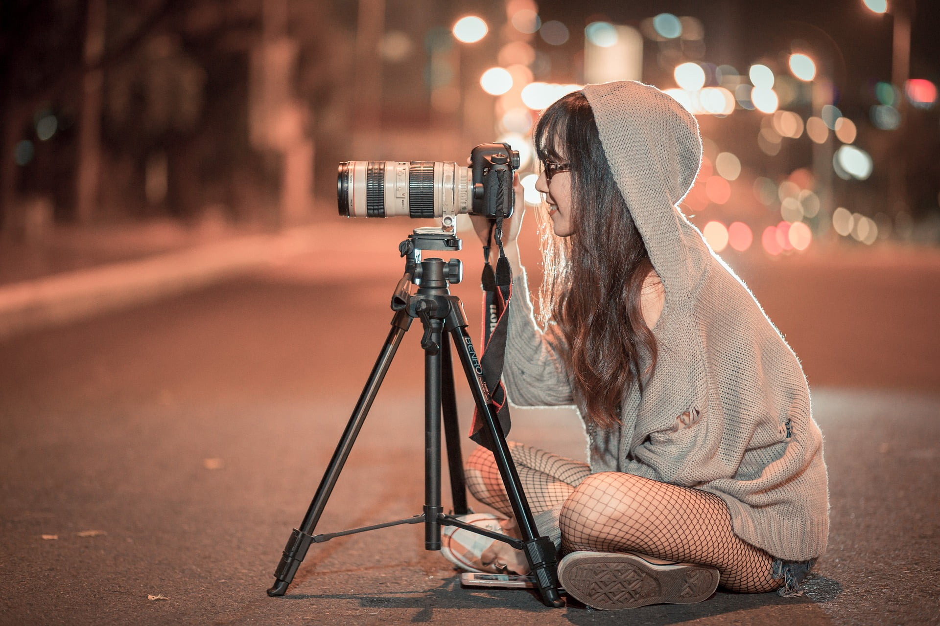 Professional girl Photography in street 